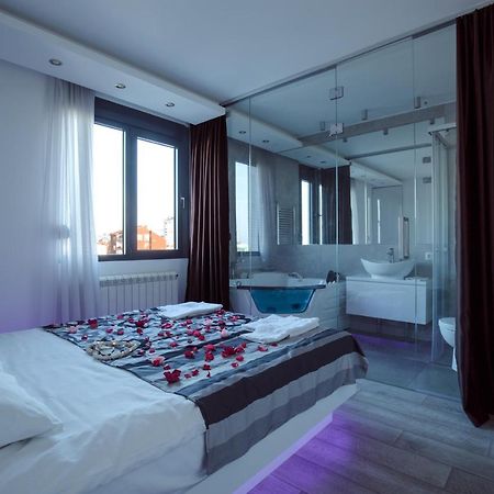 Luxury Boutique City Center Apartments Белград Экстерьер фото