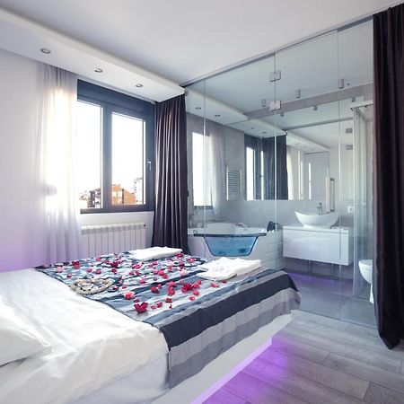 Luxury Boutique City Center Apartments Белград Экстерьер фото